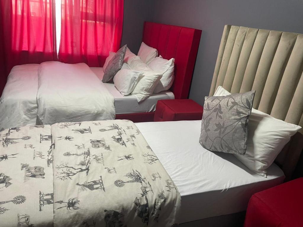 Comfort 3 Sleeper Rm.1