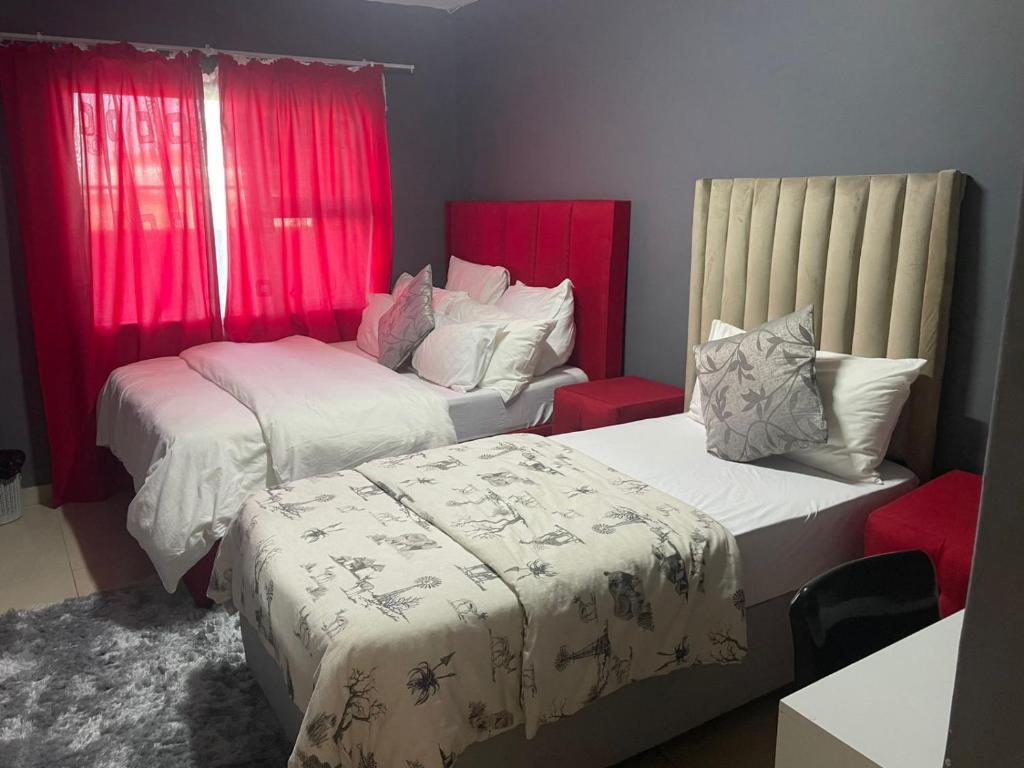 Comfort 3 Sleeper Rm.2