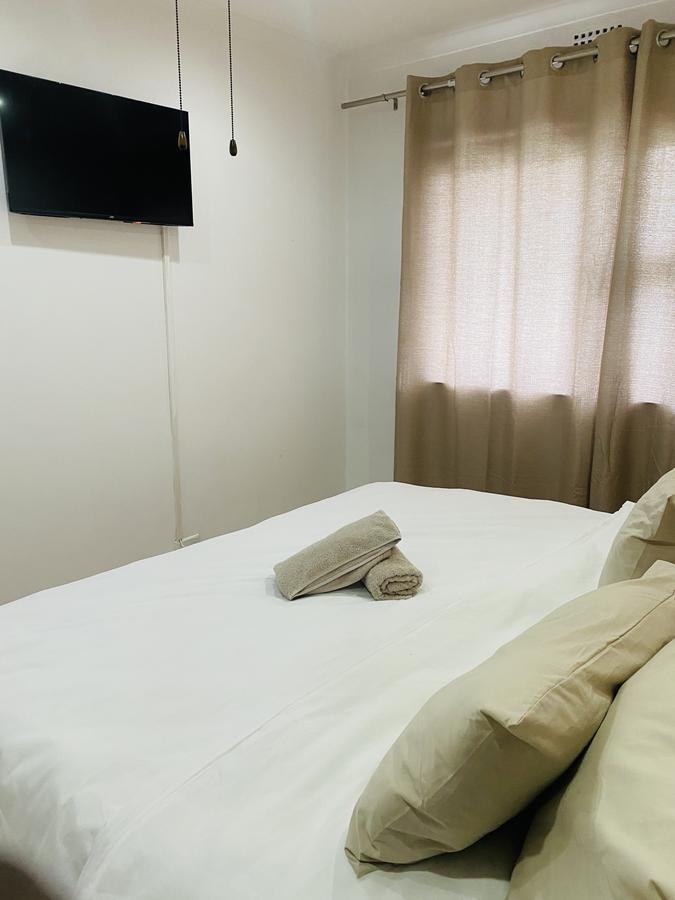 Comfort King Room 5